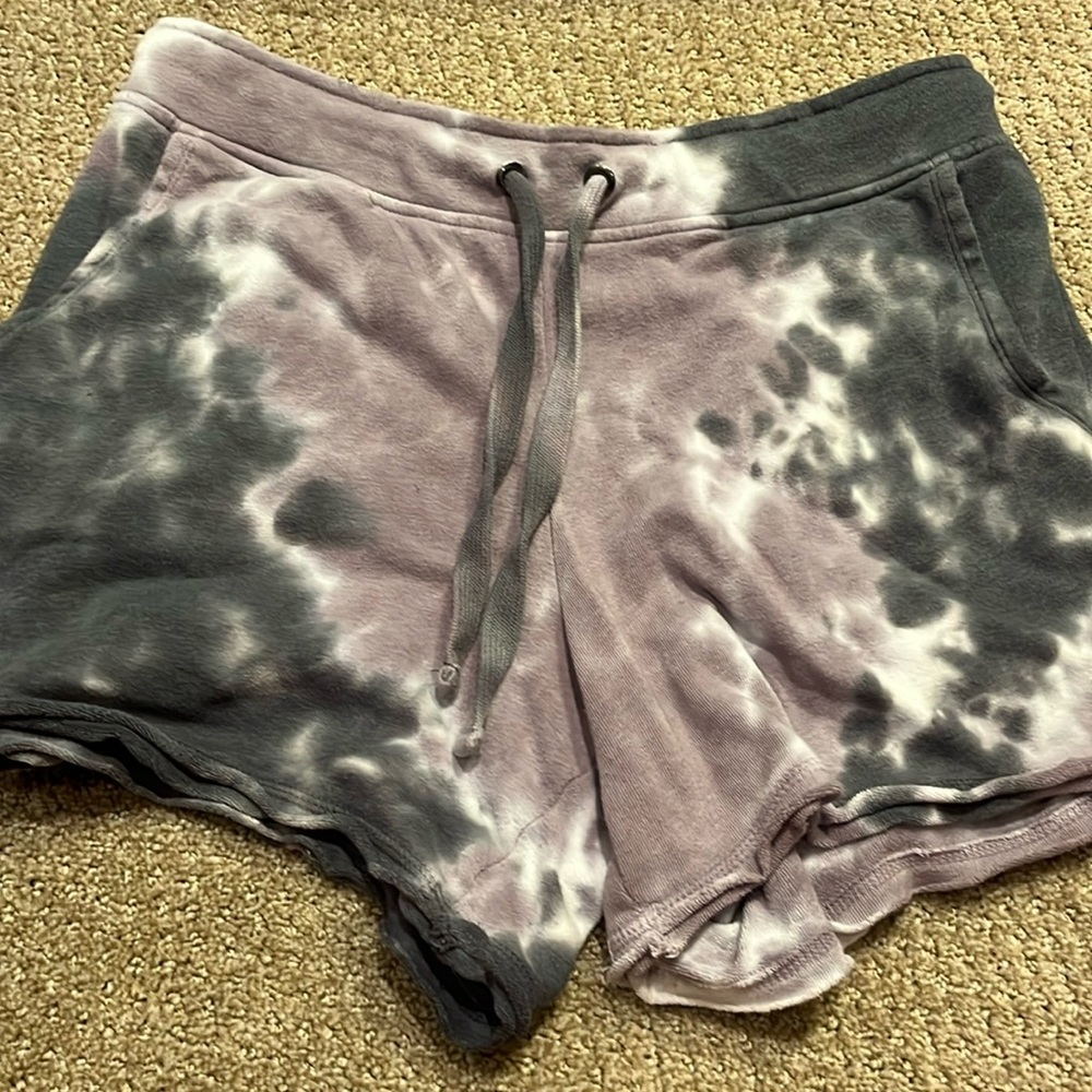 tie dye shorts